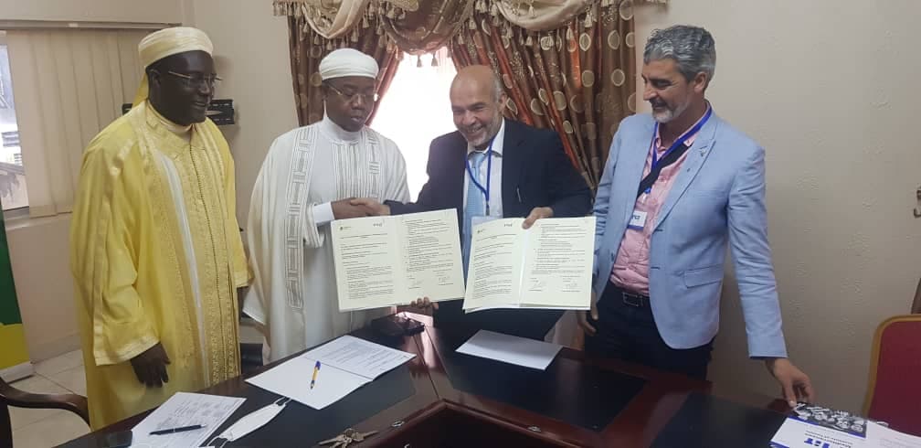 Signature of an agreement between the University of the Mediterranean, the MIT of Tunisia and the Islamic University of Gabon.